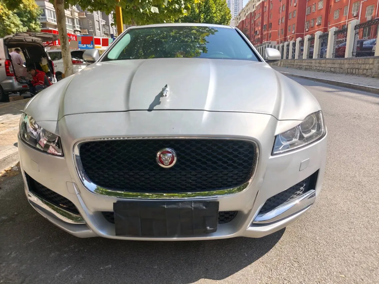 Jaguar 2020 XFL 2.0T P 10000.00g Drive Fenghua Edition Automatic Gear 2