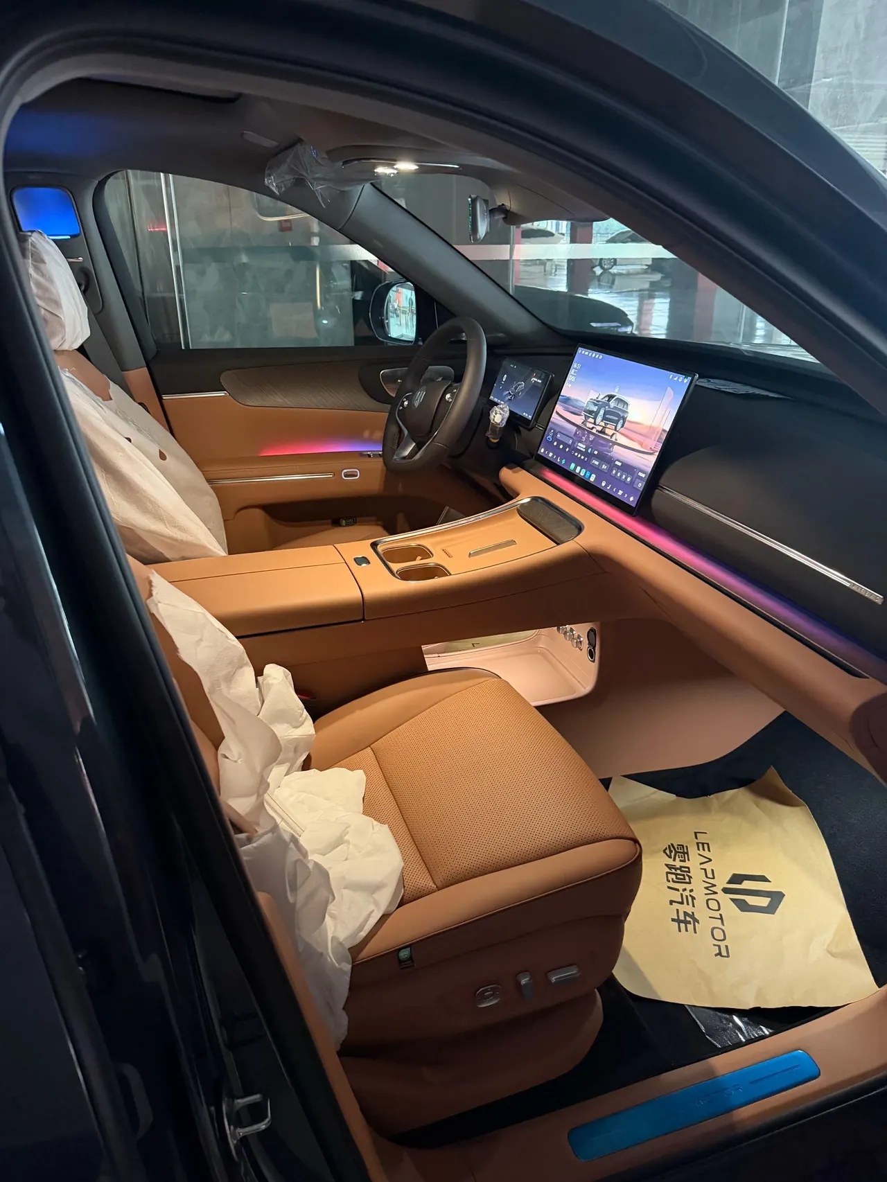Leapmotor 2026 D 19 500 Zhizun Edition 6-seat Automatic Gear 7