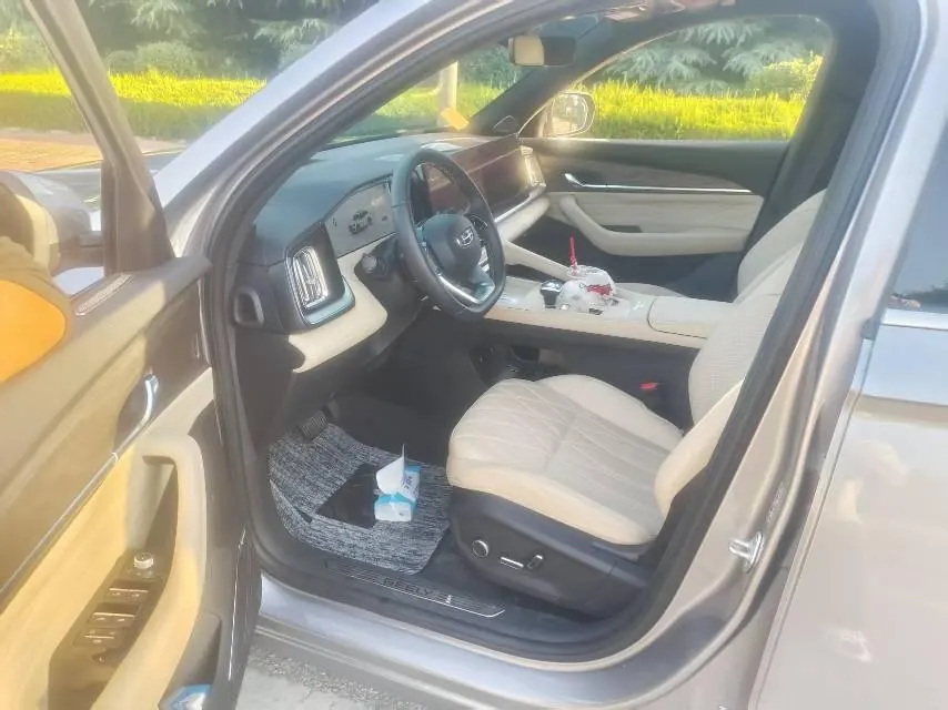 Geely 2026 XingyueL (Monjaro) 2.0TD Oriental Obsidian Star Edition Automatic Gear 5