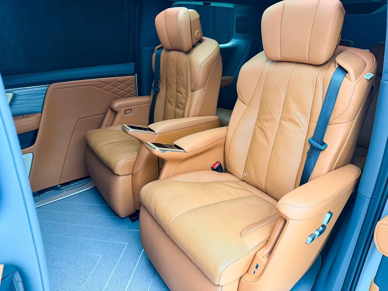 Buick 2026 to the world family 1.5T luxury version of automatic gear 6