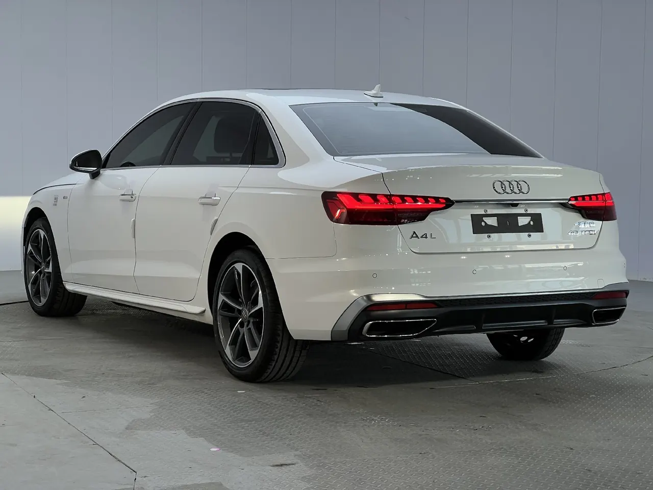 Audi 2020 A4L 2.0TFSI 35TFSI Fashion Dynamic Automatic 7
