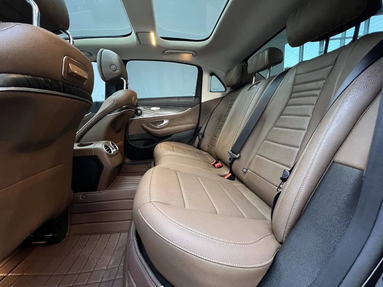 Mercedes Benz E-Class 2020 E 300 L 2.0T Sports Fashion Automatic Gear 5