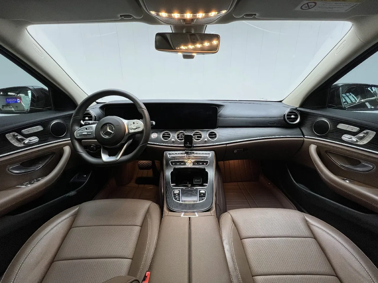 Mercedes Benz E-Class 2020 E 300 L 2.0T Sports Fashion Automatic Gear 6