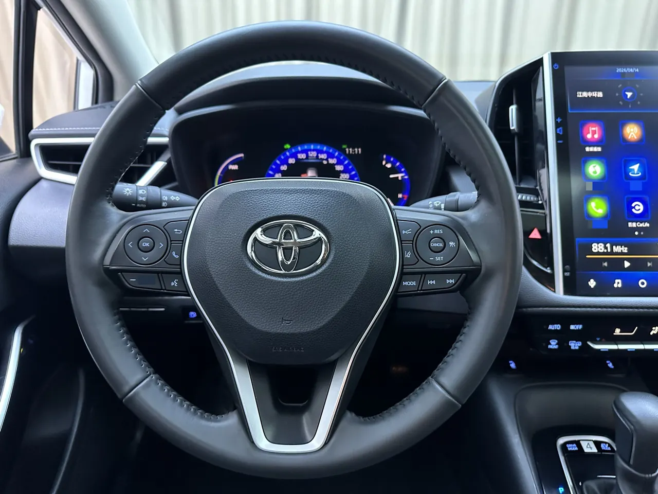 Toyota 2021 corolla double engine 1.8 stepless flagship automatic gear 11