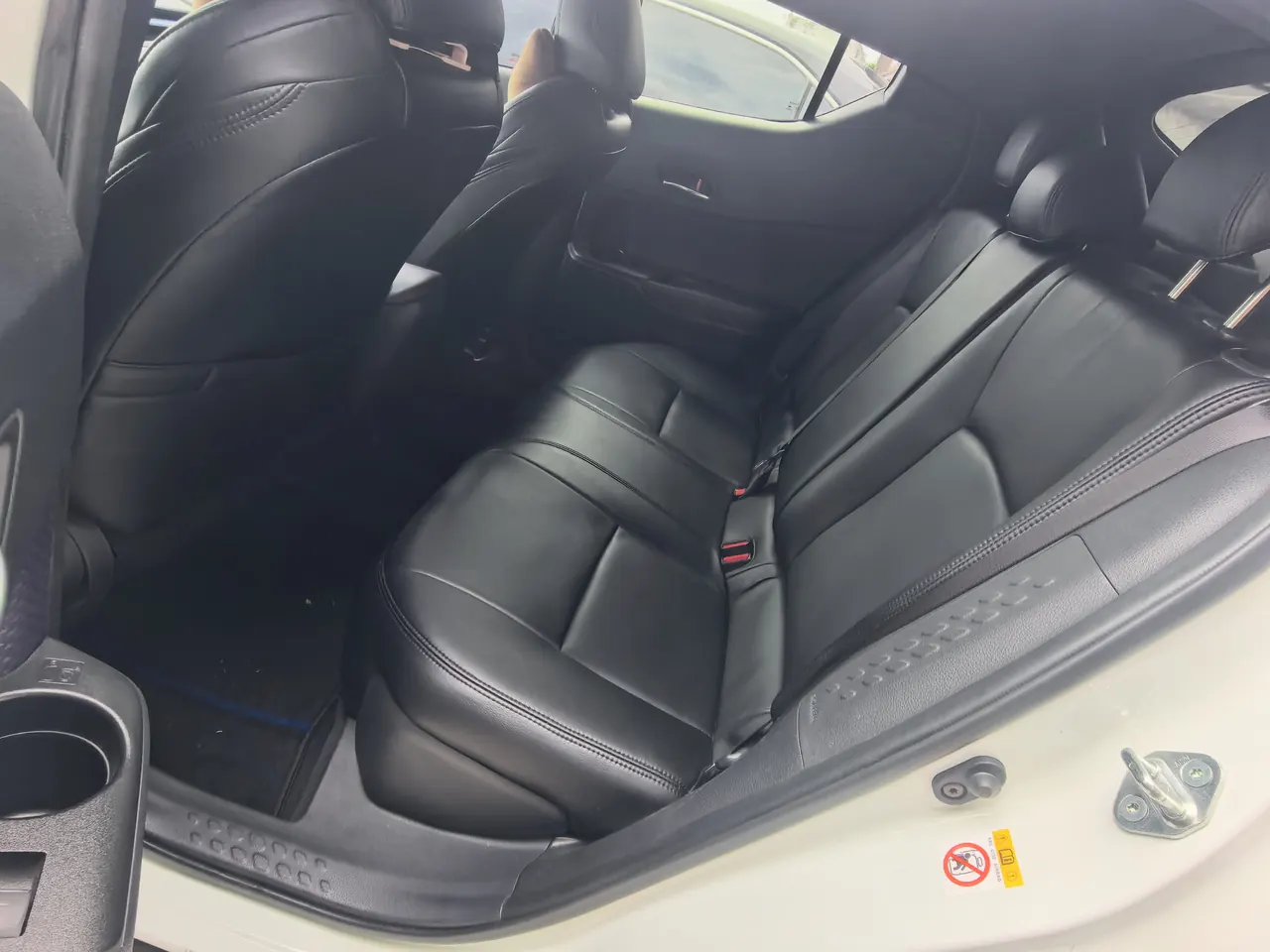 Toyota 2020 C- HR 2.0 stepless leading version of automatic gear 5