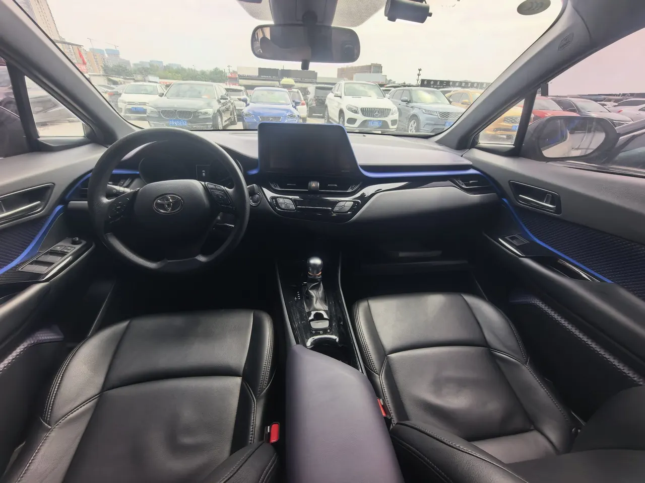 Toyota 2020 C- HR 2.0 stepless leading version of automatic gear 6
