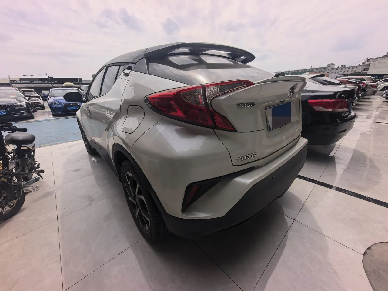 Toyota 2020 C- HR 2.0 stepless leading version of automatic gear 7