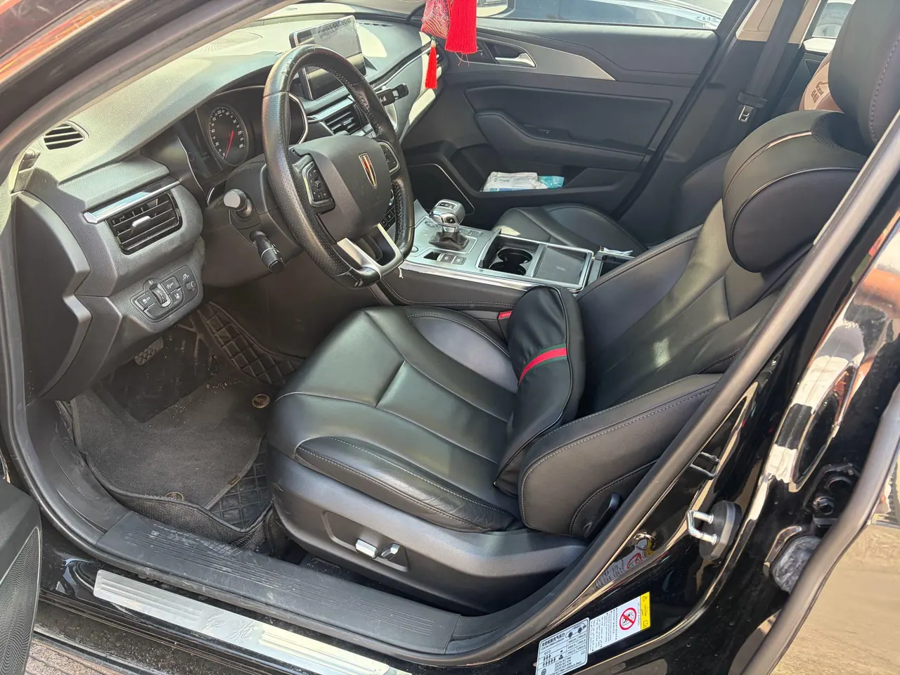 HongQi 2020 H5 1.8TD Zhilian Flag Edition Automatic Gear 4