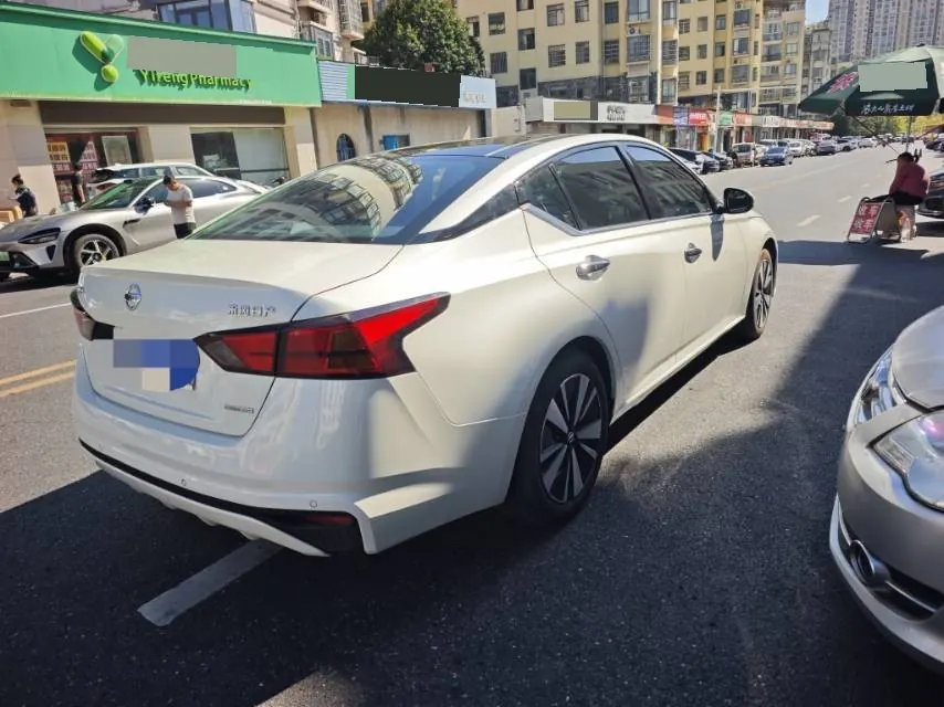 Nissan 2021 Teana 2.0 Stepless XL Comfort Edition Automatic Gear 3