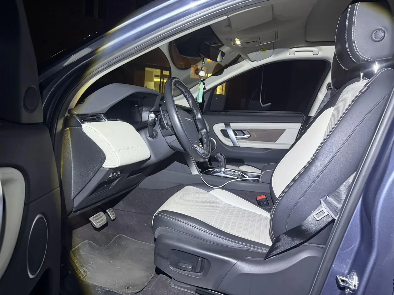 Land Rover 2020 Discovery Sports Edition 48V 2.0T 249PS R-Dynamic SE Performance Technology Edition 5-seat Automatic Gear 5