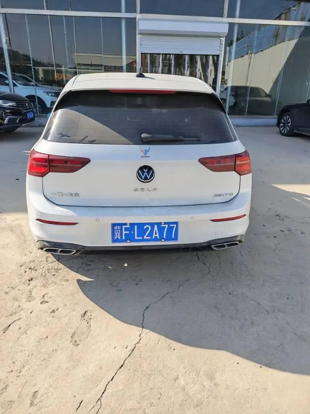 Volkswagen 2021 Golf 8 R-Line 1.4TSI 280TSI Automatic 6