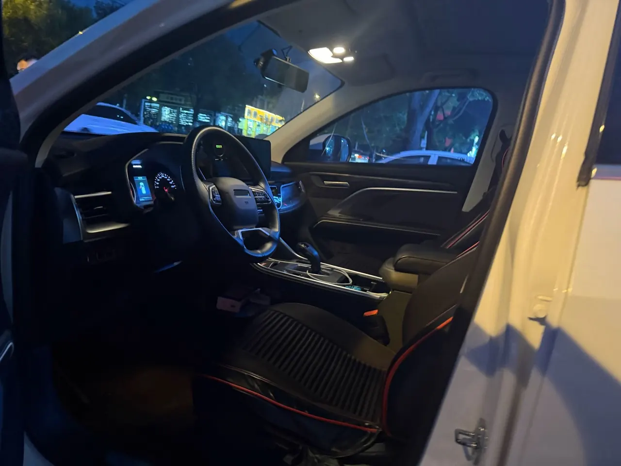 Haval 2023 H6 1.5T National Tide Edition Urban Edition Automatic Gear 3