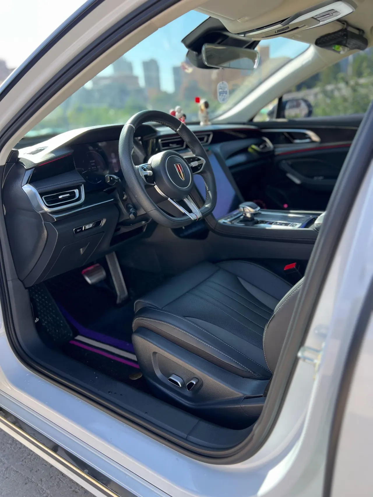 HongQi 2024 H6 2.0T Easy Edition Automatic Gear 7