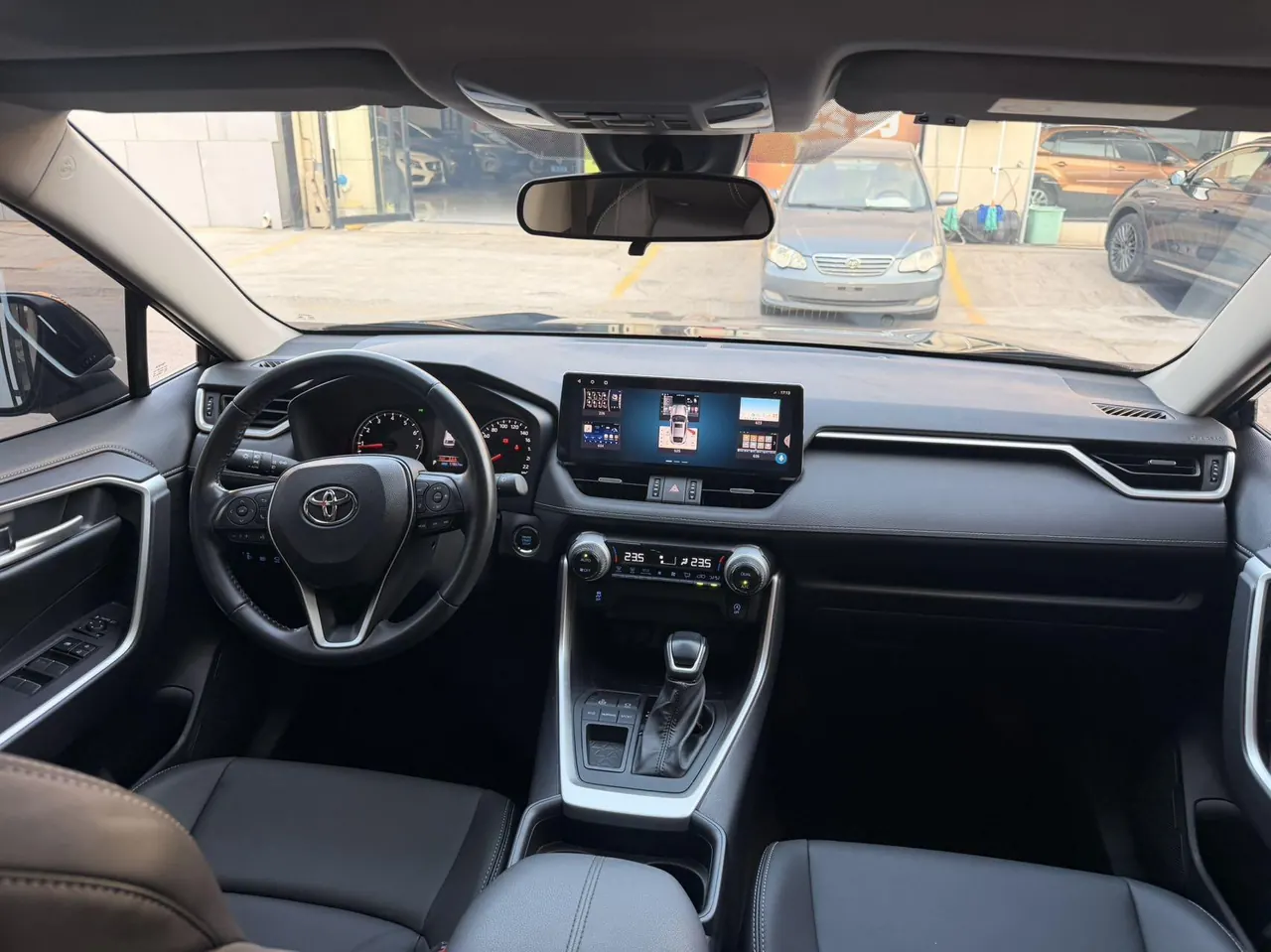 Toyota 2022 Willanda 2.0 Stepless Two-Drive Knight Edition Automatic Gear 4