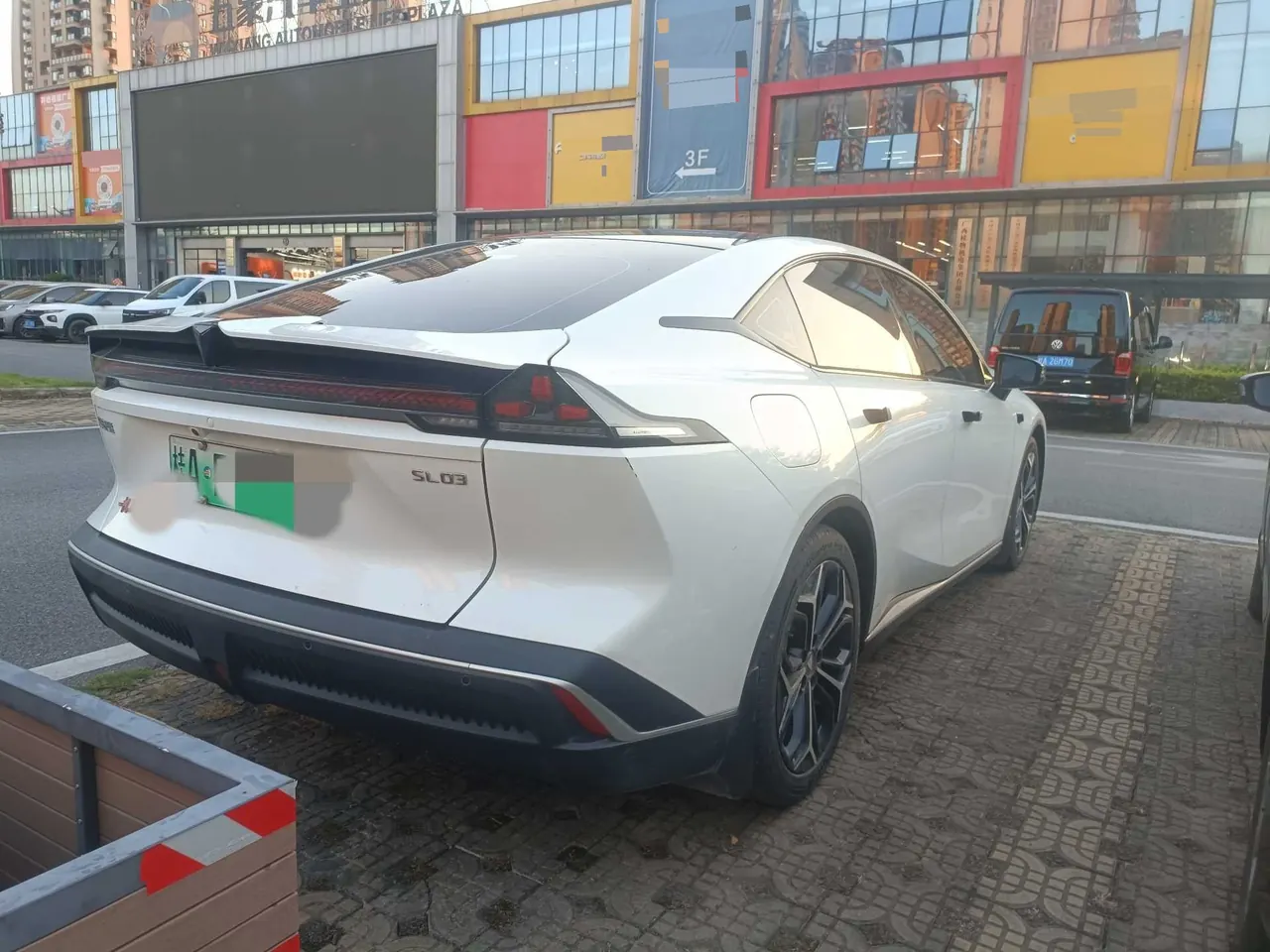 ChangAn Deepal 2023 SL 03 200Max Range-extended Automatic Gear 3