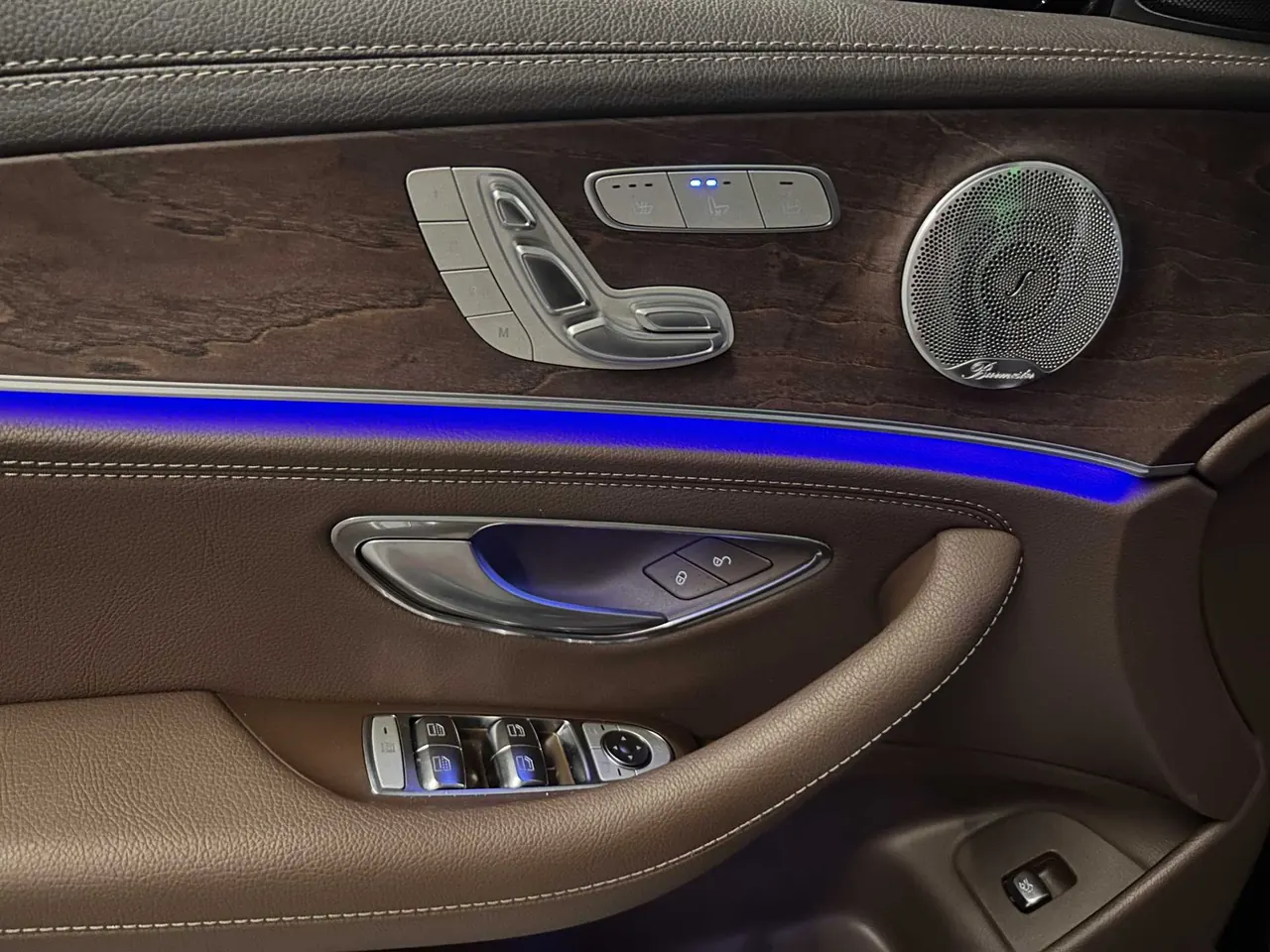 Mercedes Benz E-Class 2020 E 300 L 2.0T Special Edition (Modified) Automatic Gear 13