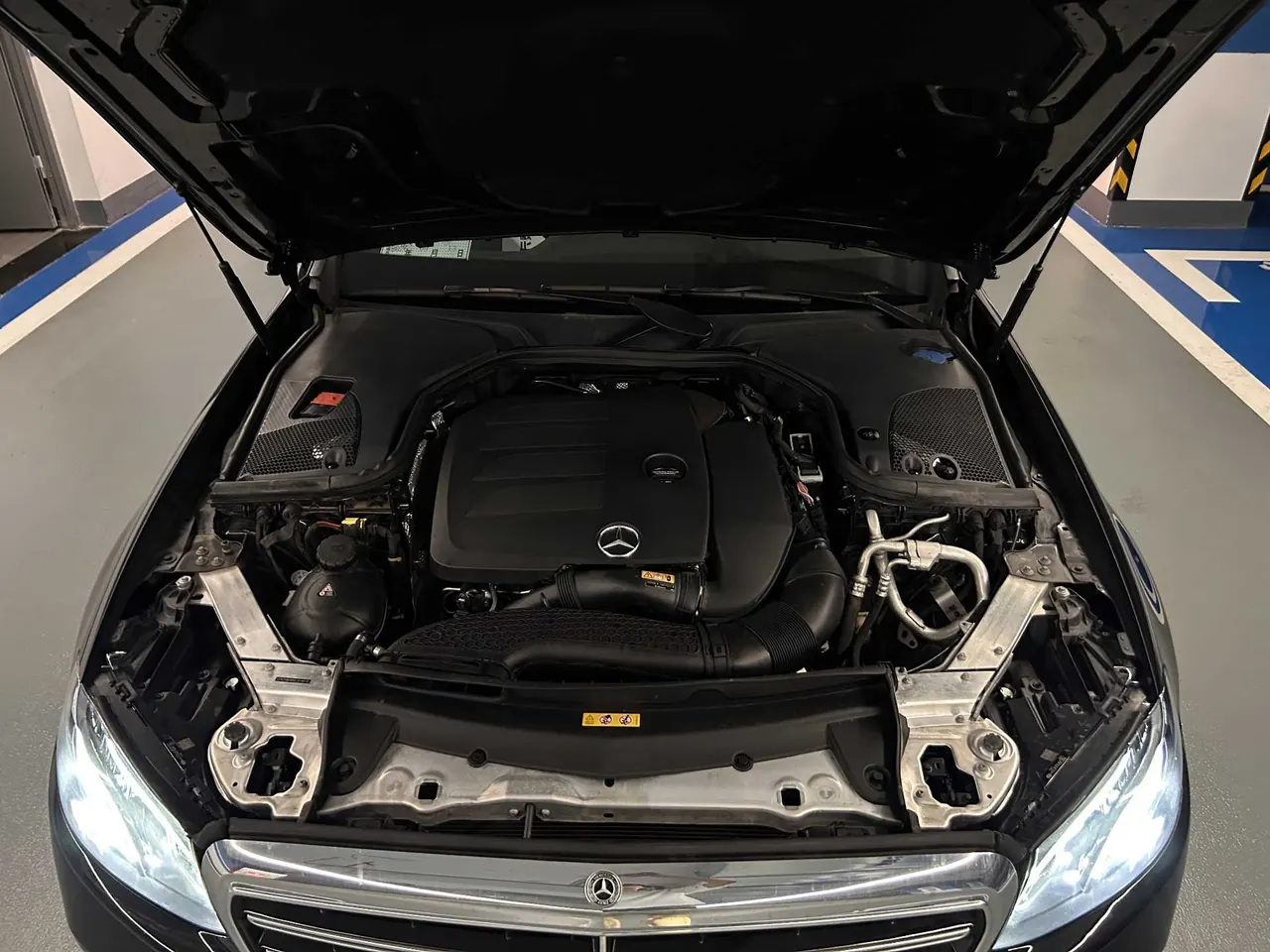 Mercedes Benz E-Class 2020 E 300 L 2.0T Special Edition (Modified) Automatic Gear 17