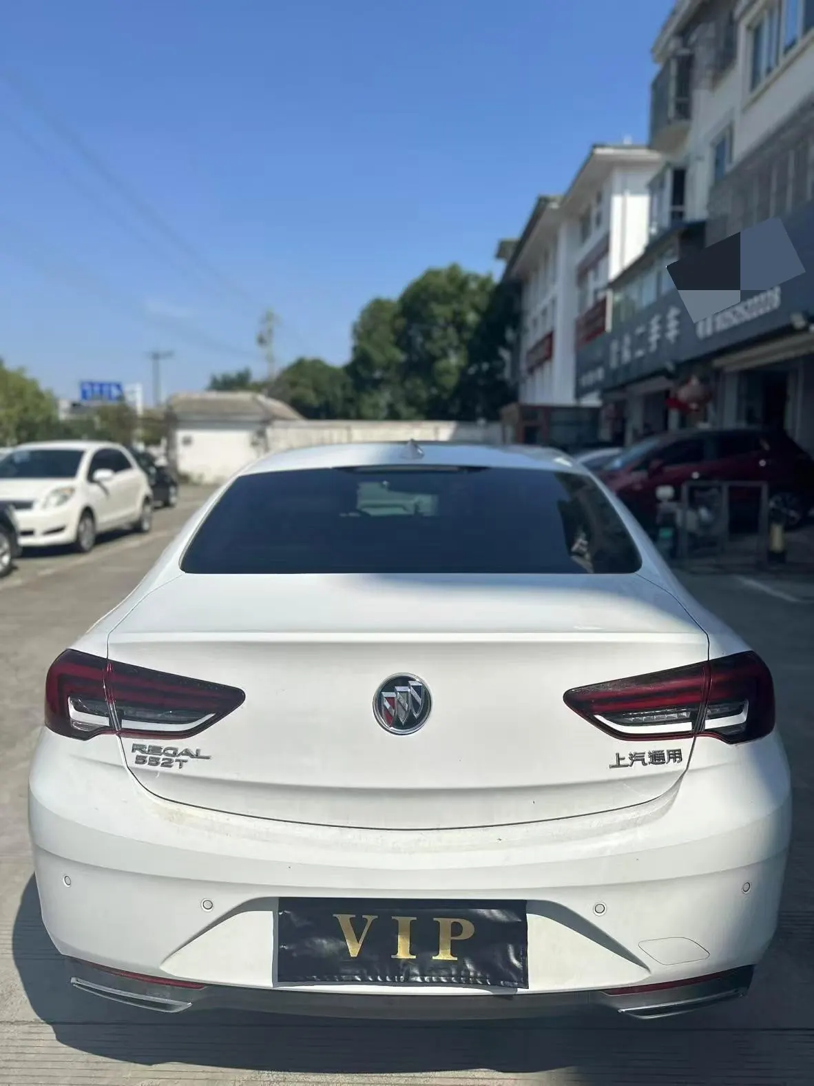 Buick 2020 Regal 1.5T 552T Luxury Automatic Gear 4