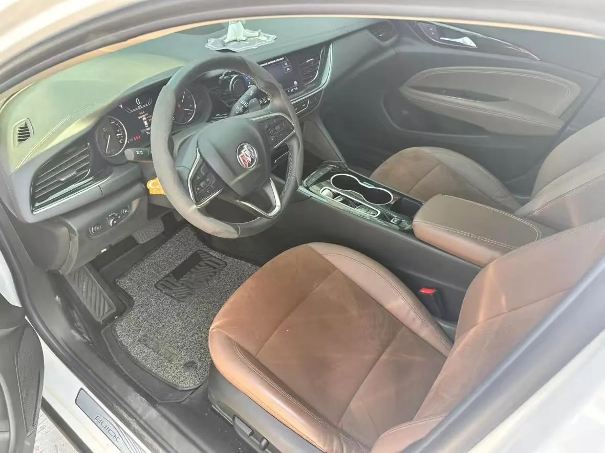 Buick 2020 Regal 1.5T 552T Luxury Automatic Gear 6