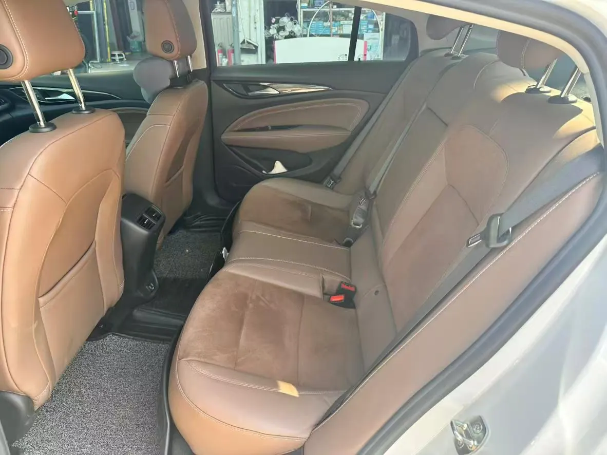 Buick 2020 Regal 1.5T 552T Luxury Automatic Gear 7