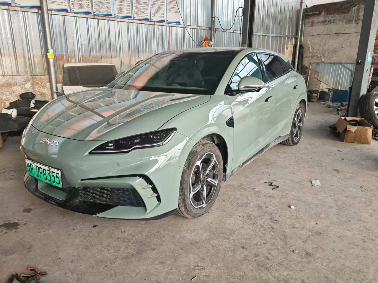 Открыть галерею: BYD 2025 Seal 06 GT 505 Wave Edition Automatic Gear