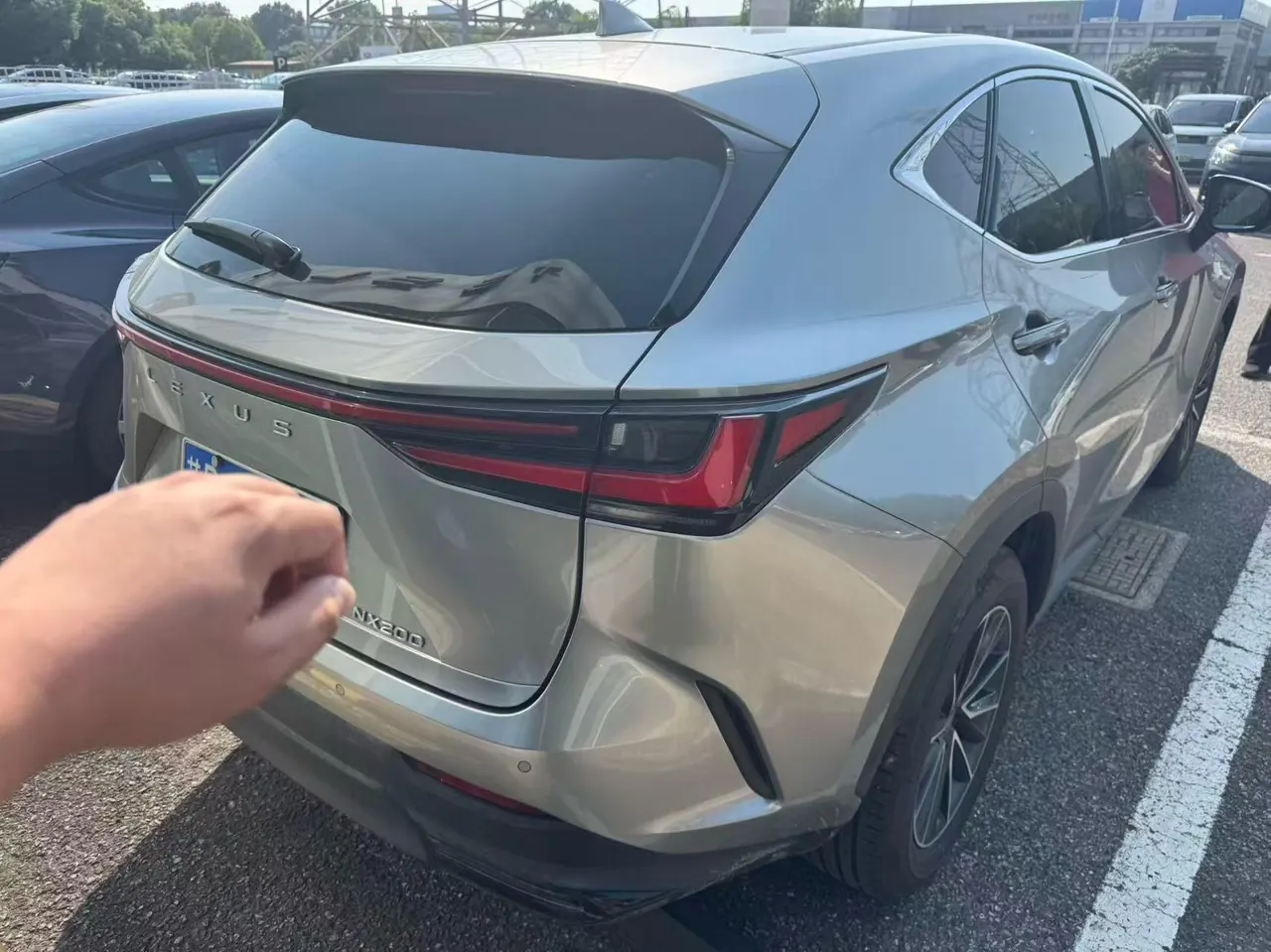Lexus NX (imported) 2025 NX200 2.0 stepless FUN automatic gear 7