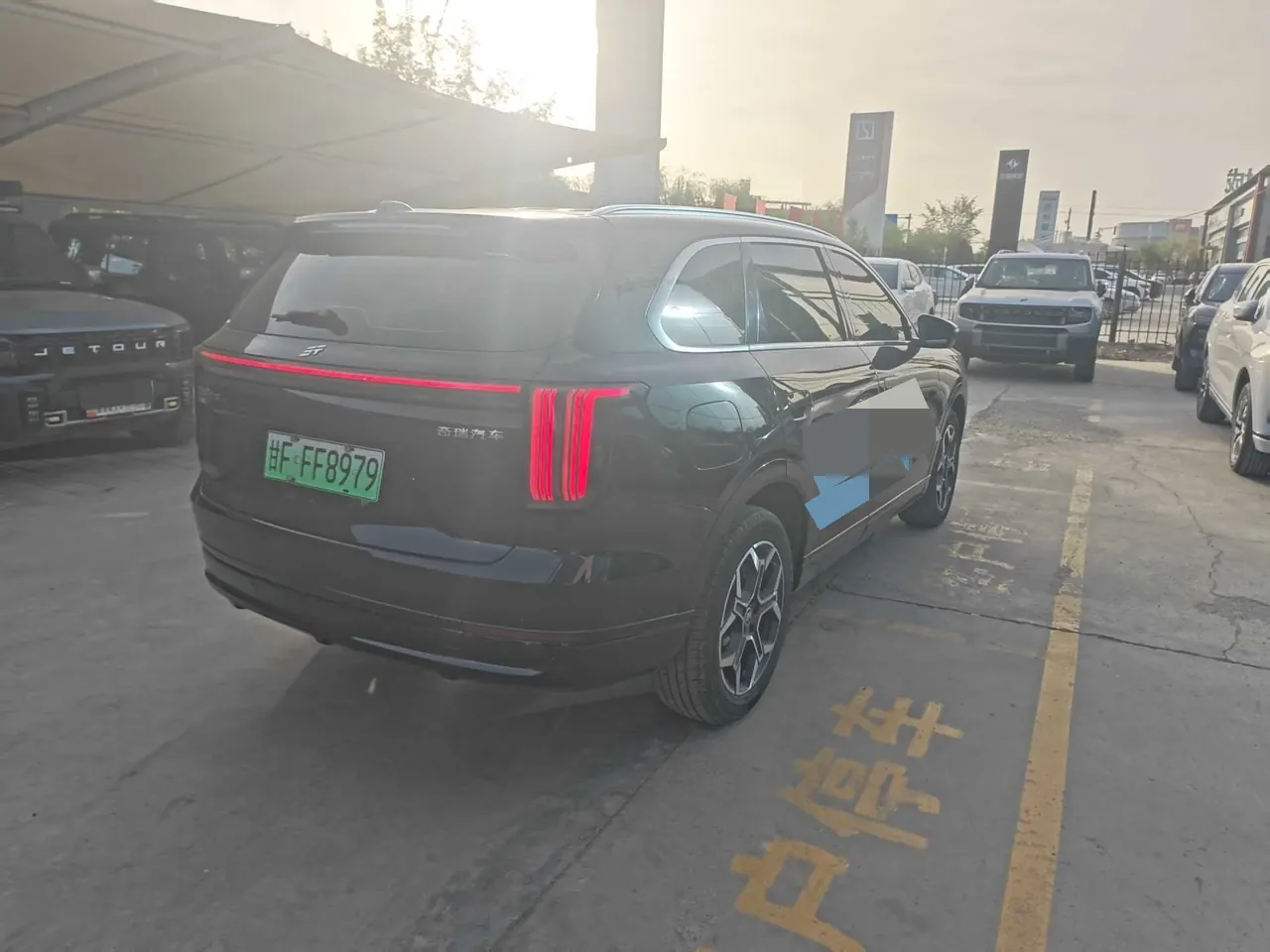 Jetour 2025 Shanhai L7 PLUS 1.5T 220km Flagship 7-seat Automatic Gear 3