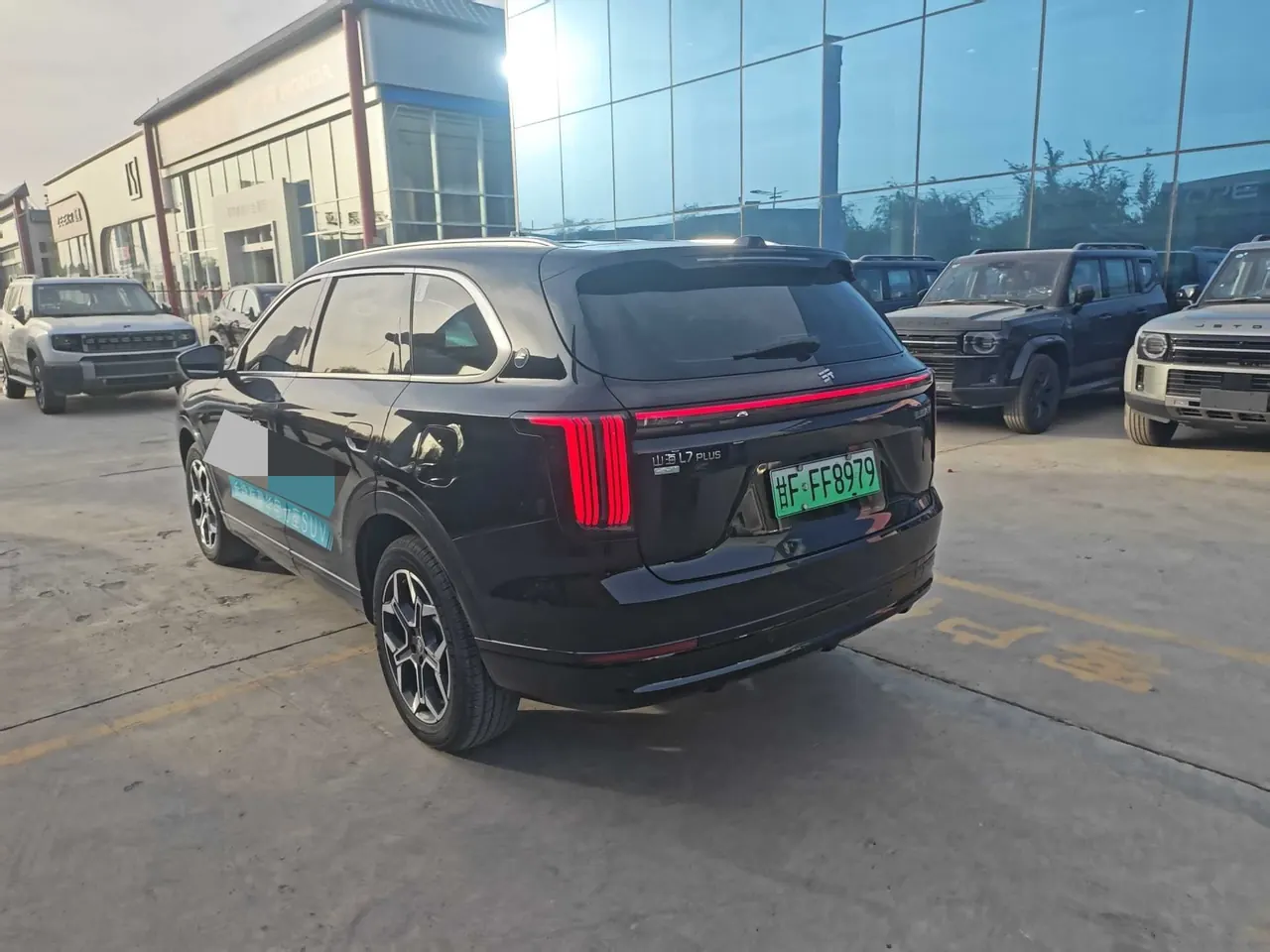 Jetour 2025 Shanhai L7 PLUS 1.5T 220km Flagship 7-seat Automatic Gear 4