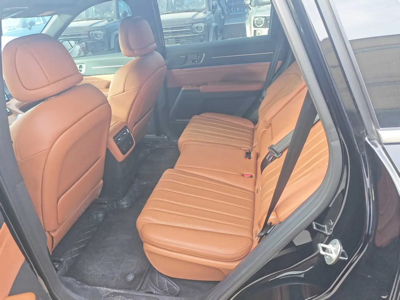 Jetour 2025 Shanhai L7 PLUS 1.5T 220km Flagship 7-seat Automatic Gear 5