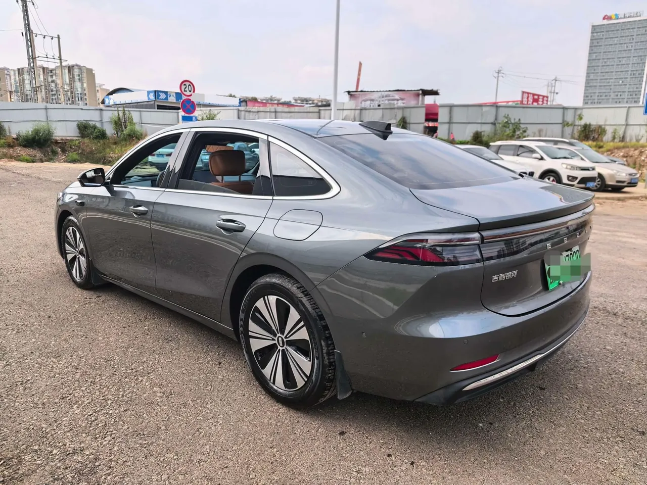 Geely Galaxy 2025 A7 EM-i 1.5 150km Discovery Edition Automatic Gear 4
