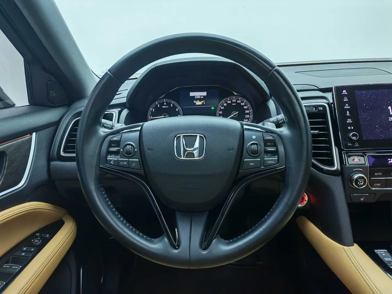 Honda 2020 UR-V 2.0T 370TURBO two-drive elegant version of automatic gear 8