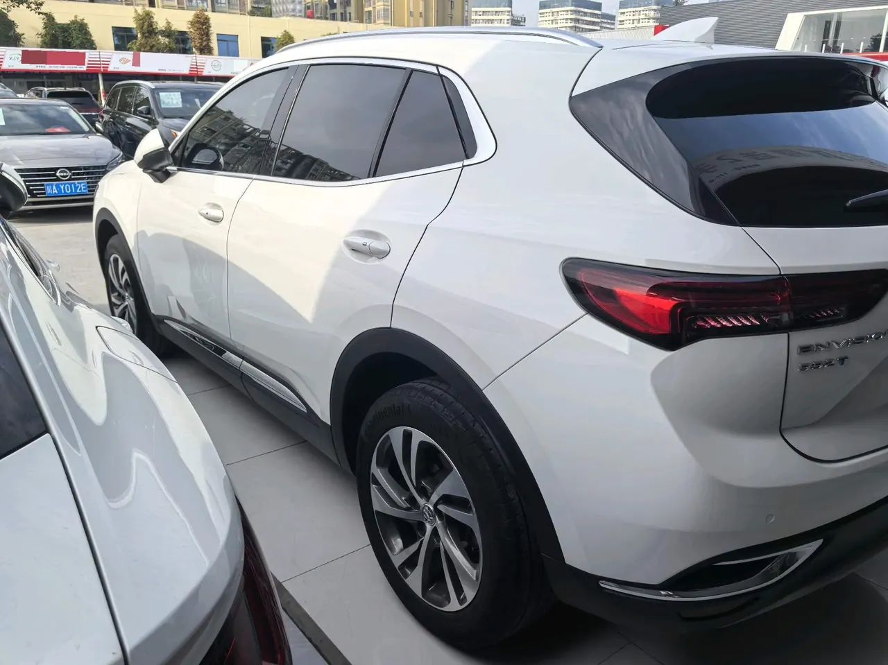 Buick 2022 Angkewei S 48V 1.5T 552T Two-Drive Luxury Automatic Gear 6