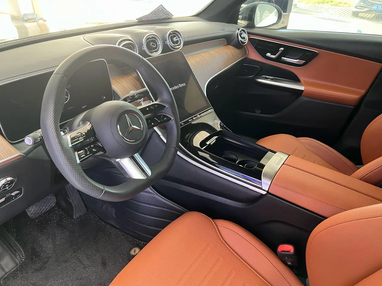 Mercedes Benz 2024 GLC 300 L 4MATIC 48V 2.0T dynamic 5-seat automatic gear 6