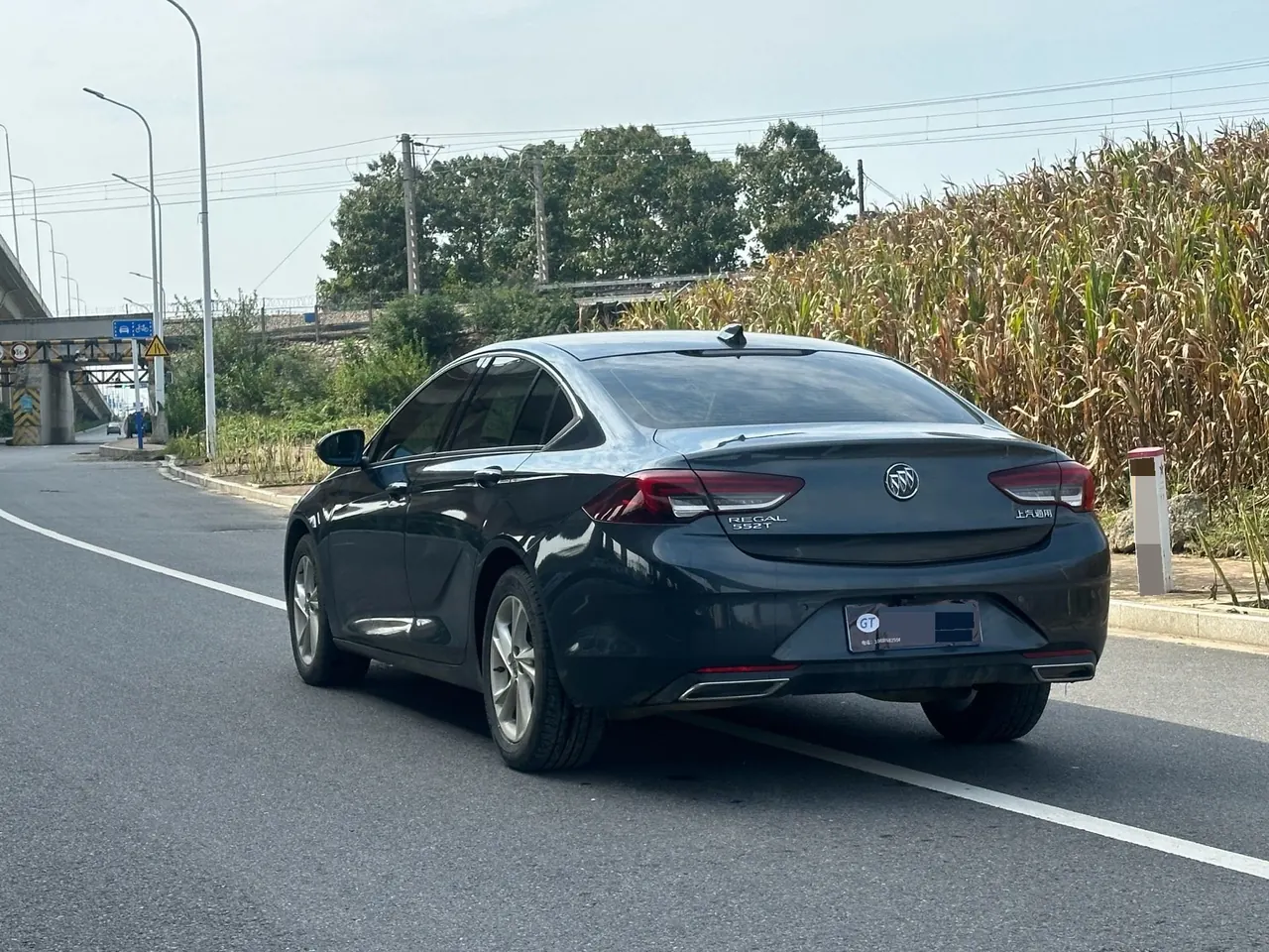 Buick 2020 Regal 1.5T 552T Elite Automatic Gear 7