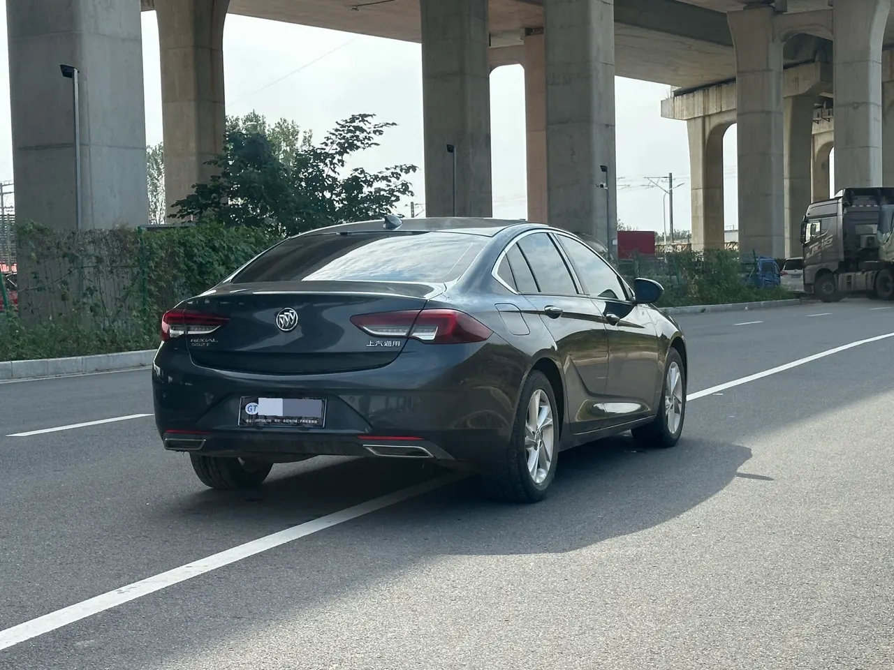 Buick 2020 Regal 1.5T 552T Elite Automatic Gear 9