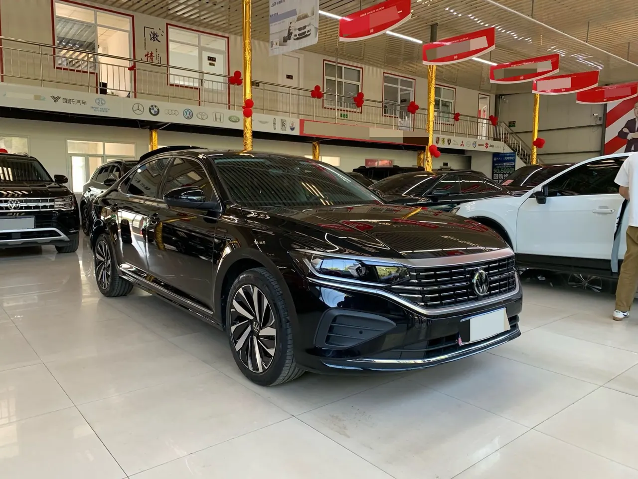 Volkswagen 2024 Passat 2.0TSI 330TSI Elite Edition Automatic 3
