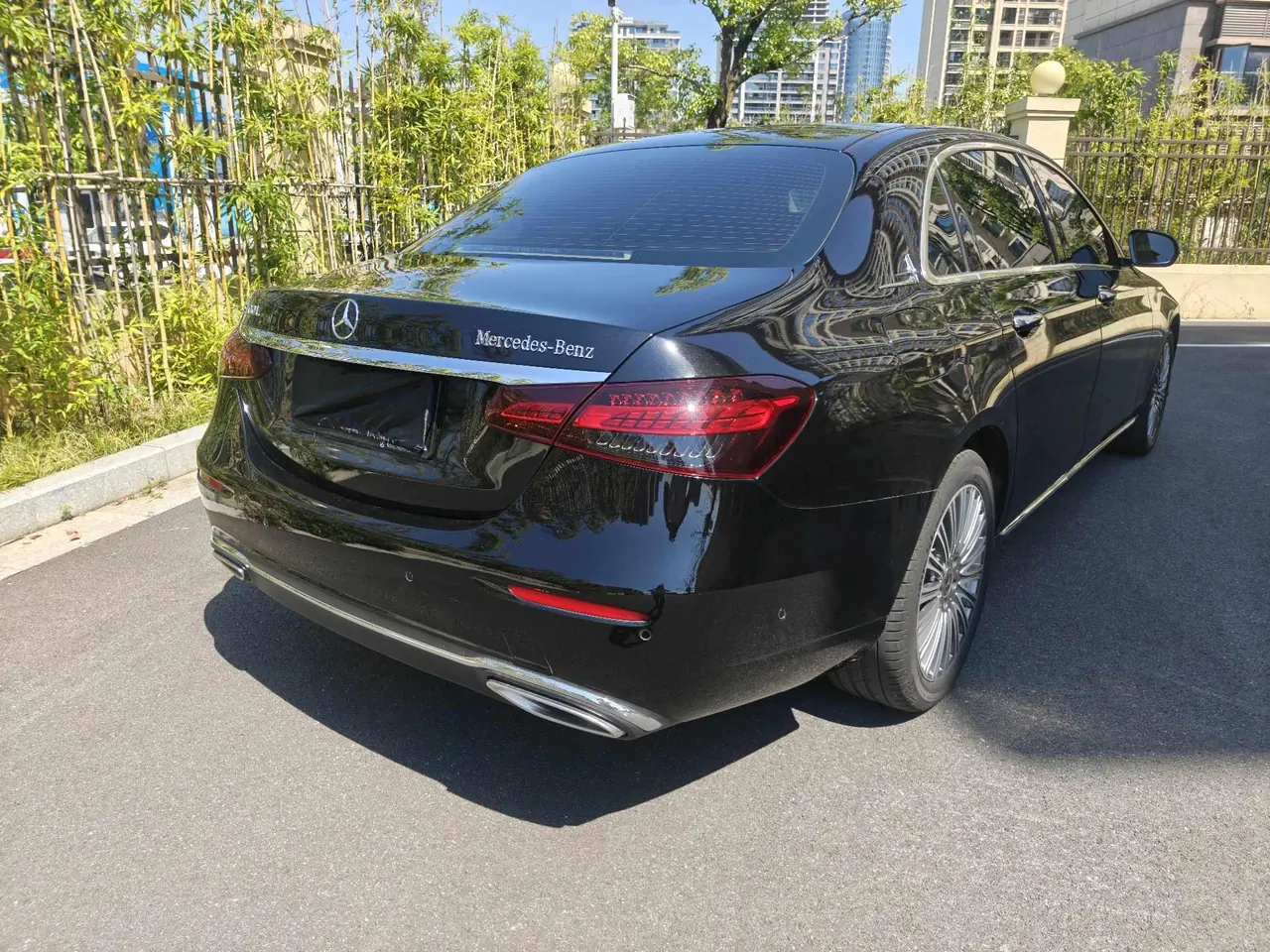 Mercedes Benz E Class 2023 E 300 L 2.0T Luxury Automatic Gear 9
