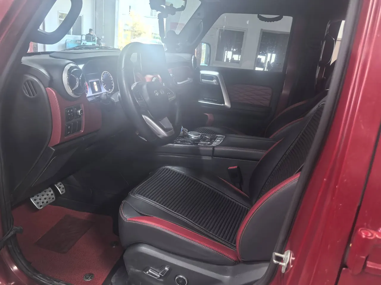 Beijing 2021 BJ40 2.3T Four-wheel Drive Blade Hero Edition Extreme Automatic Gear 3