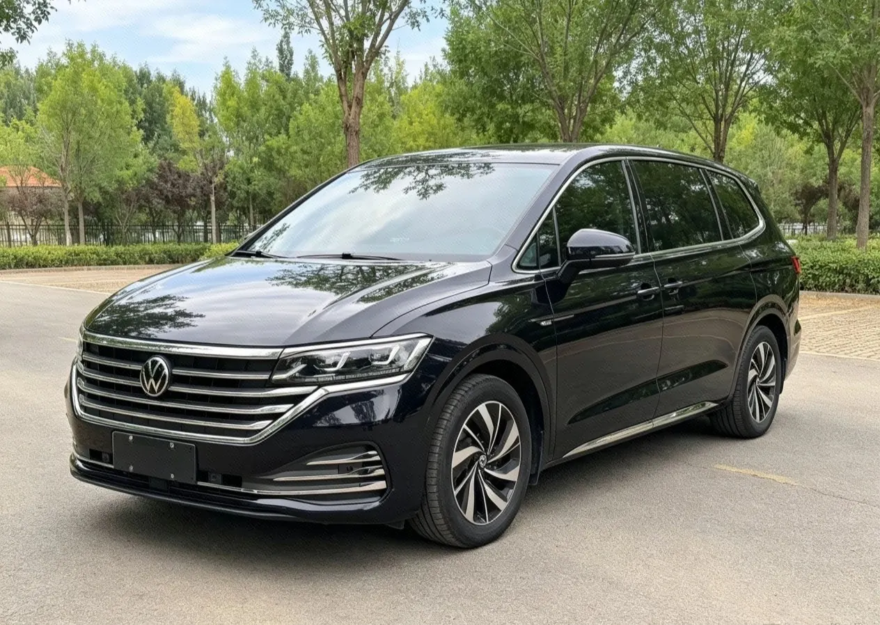 打开图片灯箱:Volkswagen 2022 Wei (Viloran) 2.0TSI 380TSI Zunchi Edition Automatic Gear