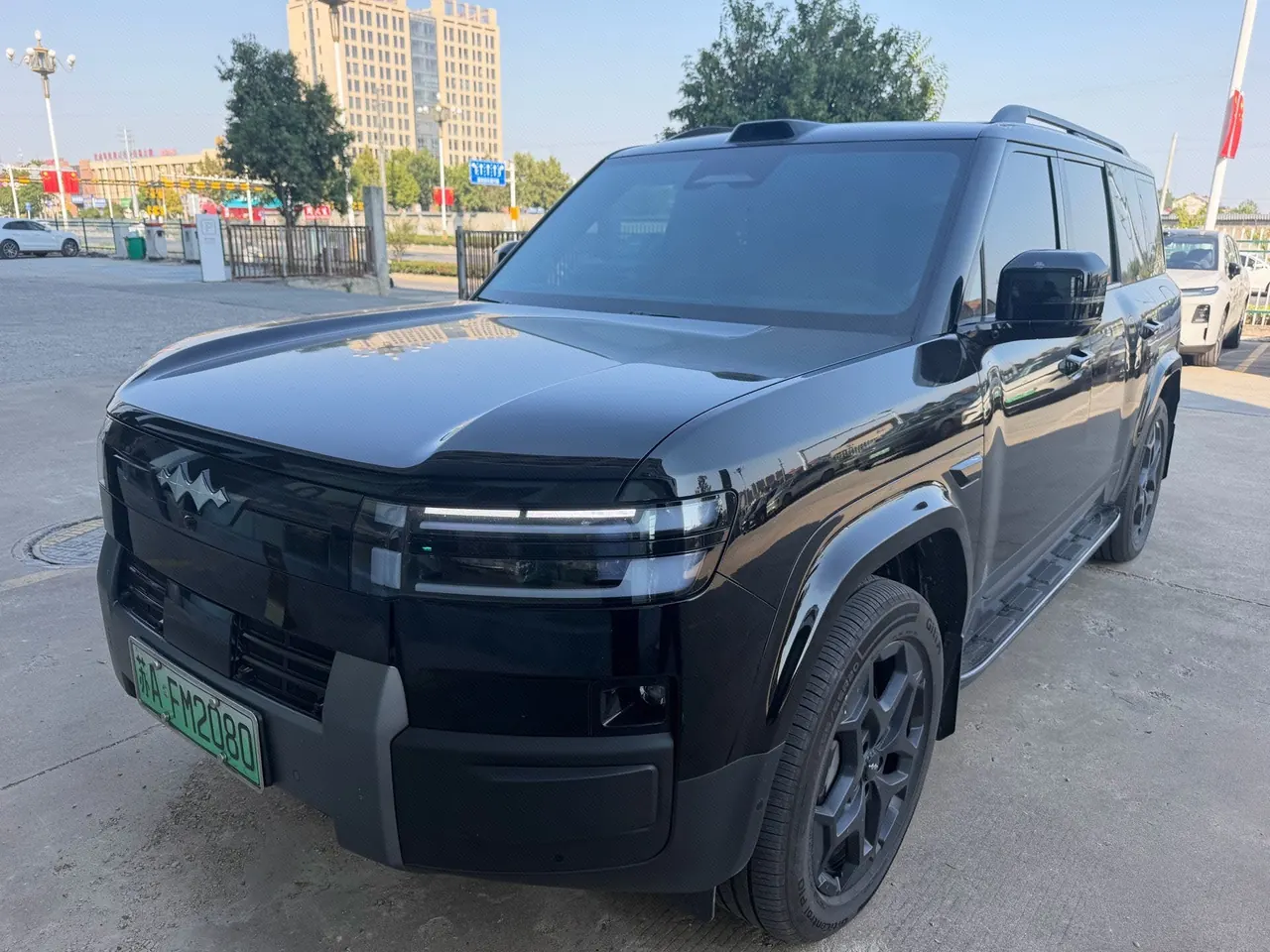 Open image lightbox: FangChengBao 2025 titanium 7 1.5T stepless 190KM four-wheel drive Ultra version of automatic gear