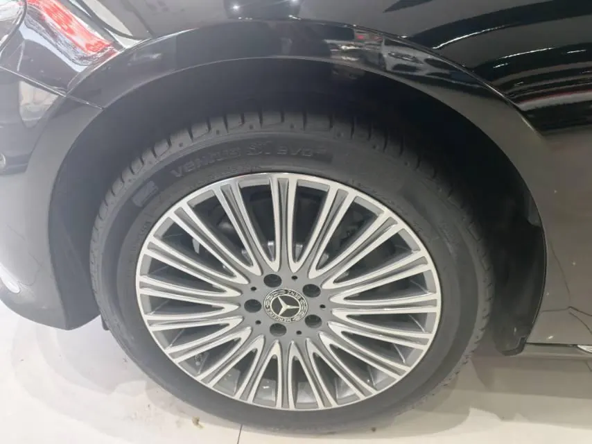 Mercedes Benz E Class 2023 E 300 L 2.0T Luxury Automatic Gear 2