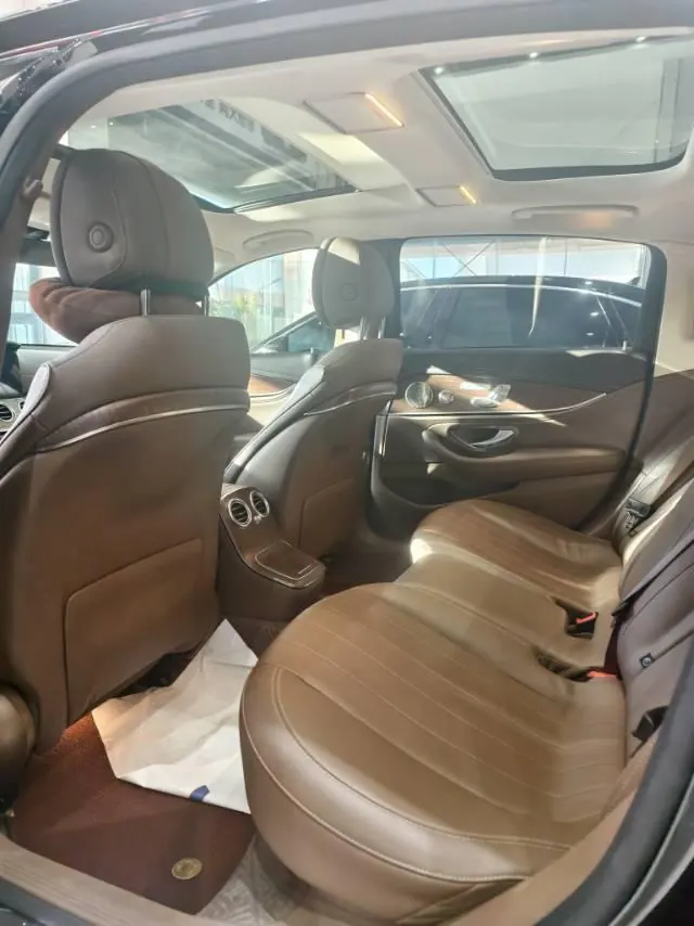 Mercedes Benz E Class 2023 E 300 L 2.0T Luxury Automatic Gear 4