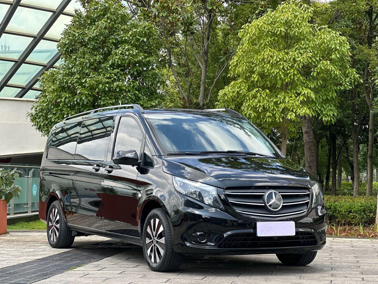 Mercedes Benz 2023 Vito 2.0T Business Edition 7-seat Automatic Gear 3