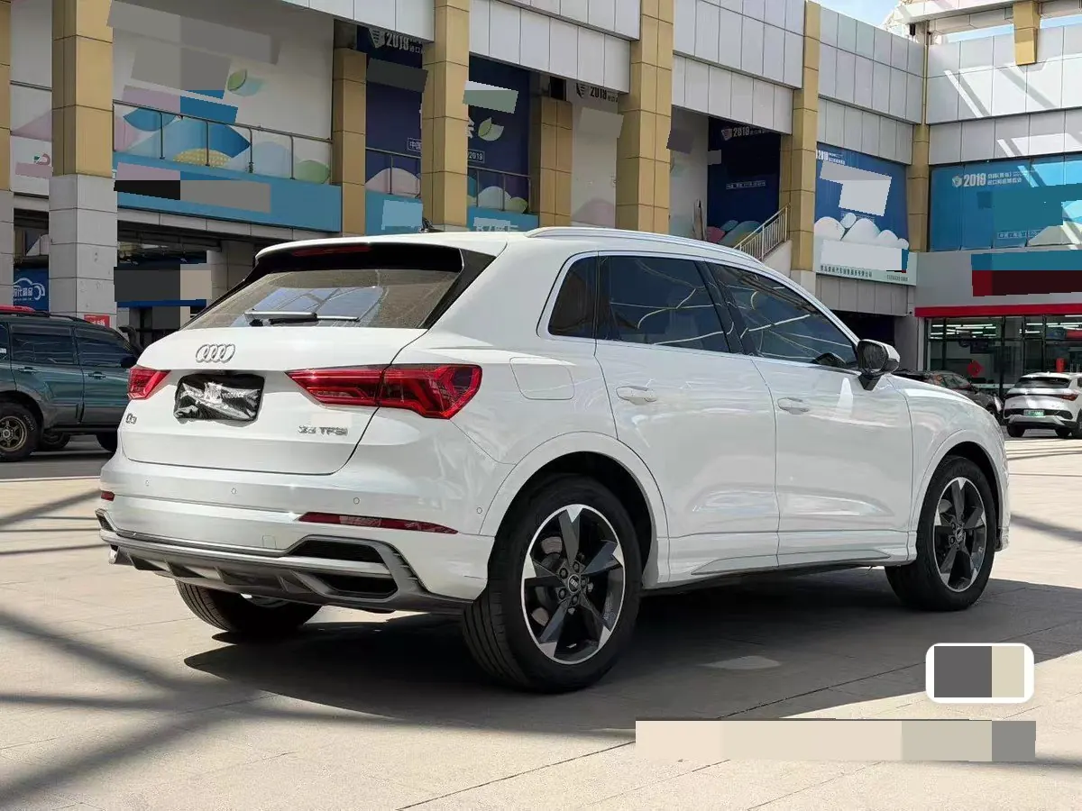 Audi 2022 Q3 1.4TFSI 35TFSI Fashion Dynamic Automatic 4