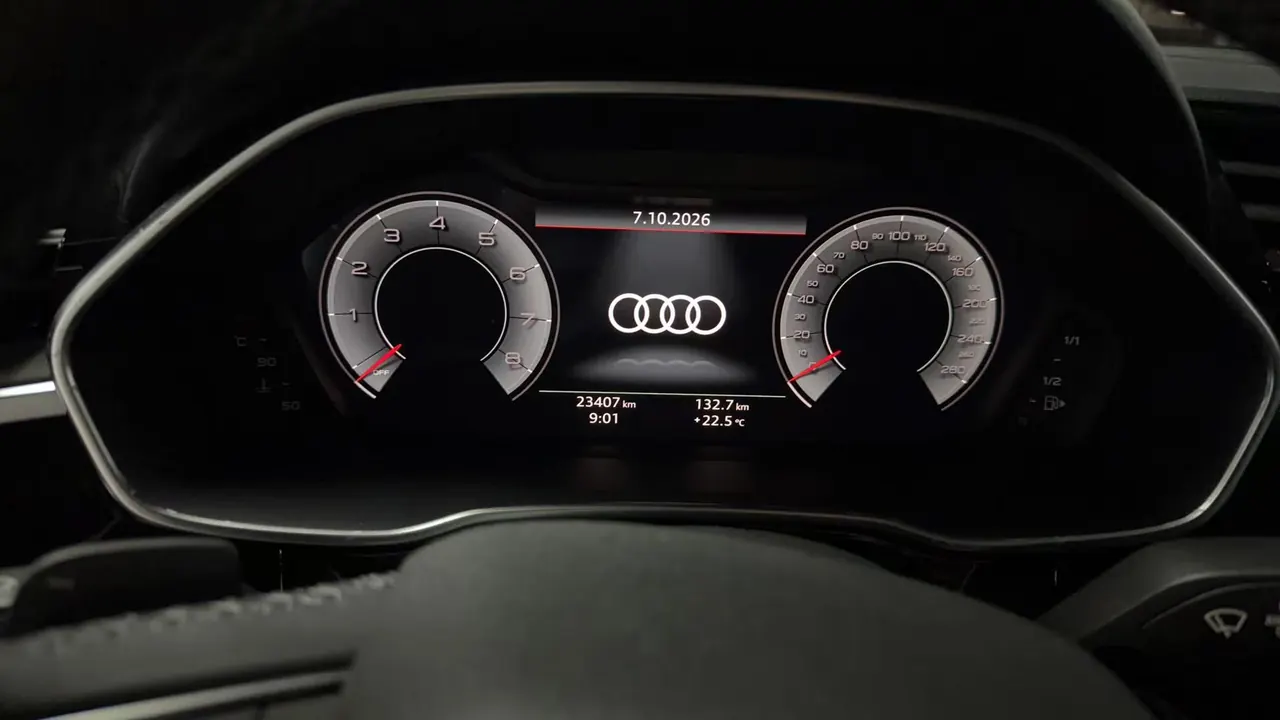 Audi 2022 Q3 1.4TFSI 35TFSI Fashion Dynamic Automatic 5