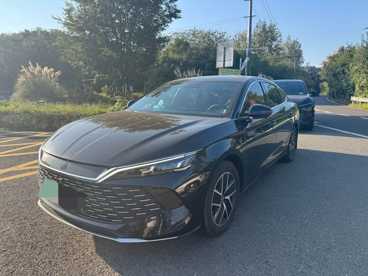 Open image lightbox: BYD 2024 Qin L DM-i 1.5 stepless 120KM leading automatic gear