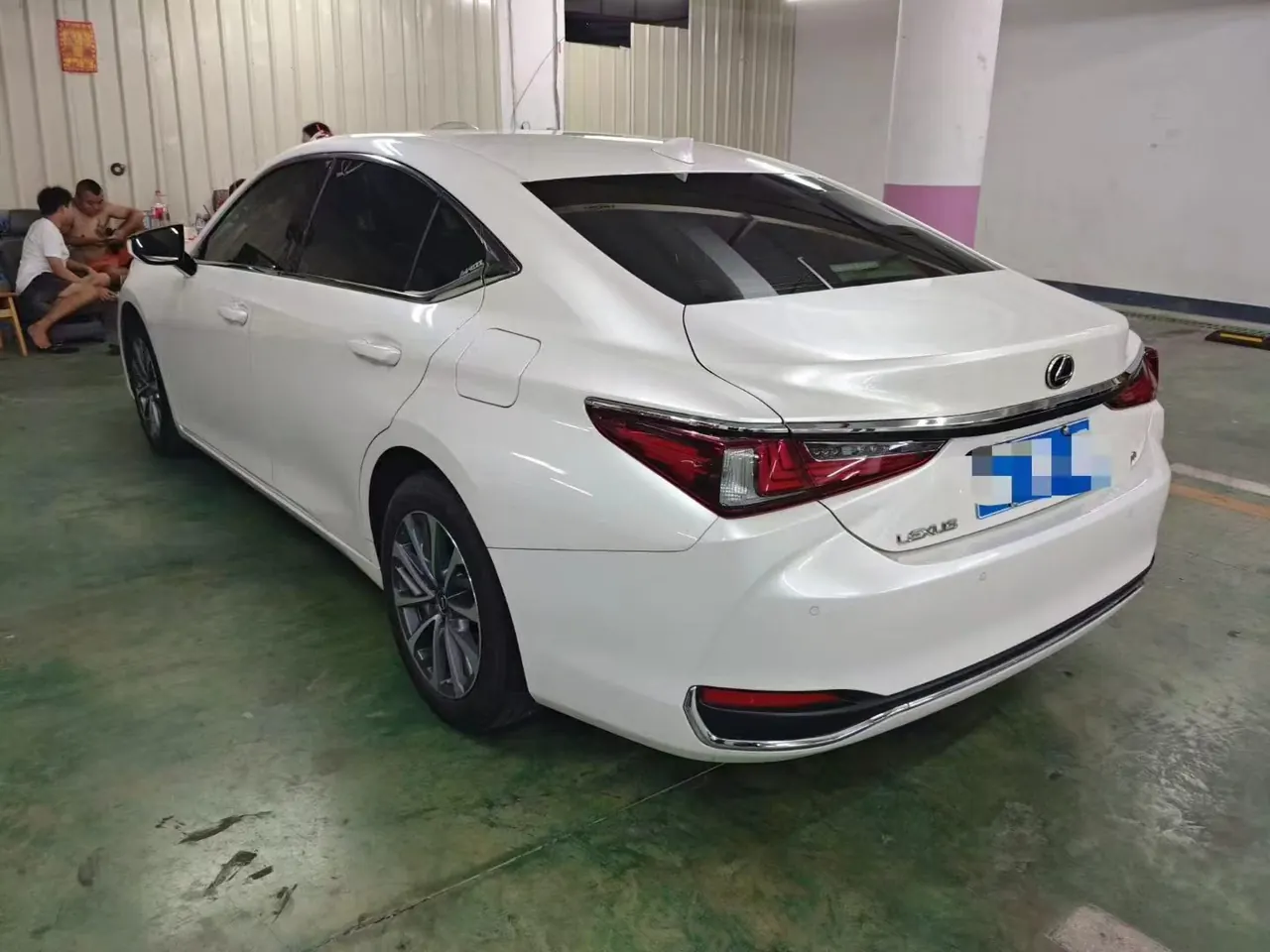 Lexus ES (Imported) 2023 ES200 2.0 Stepless Premium Edition Automatic Gear 5