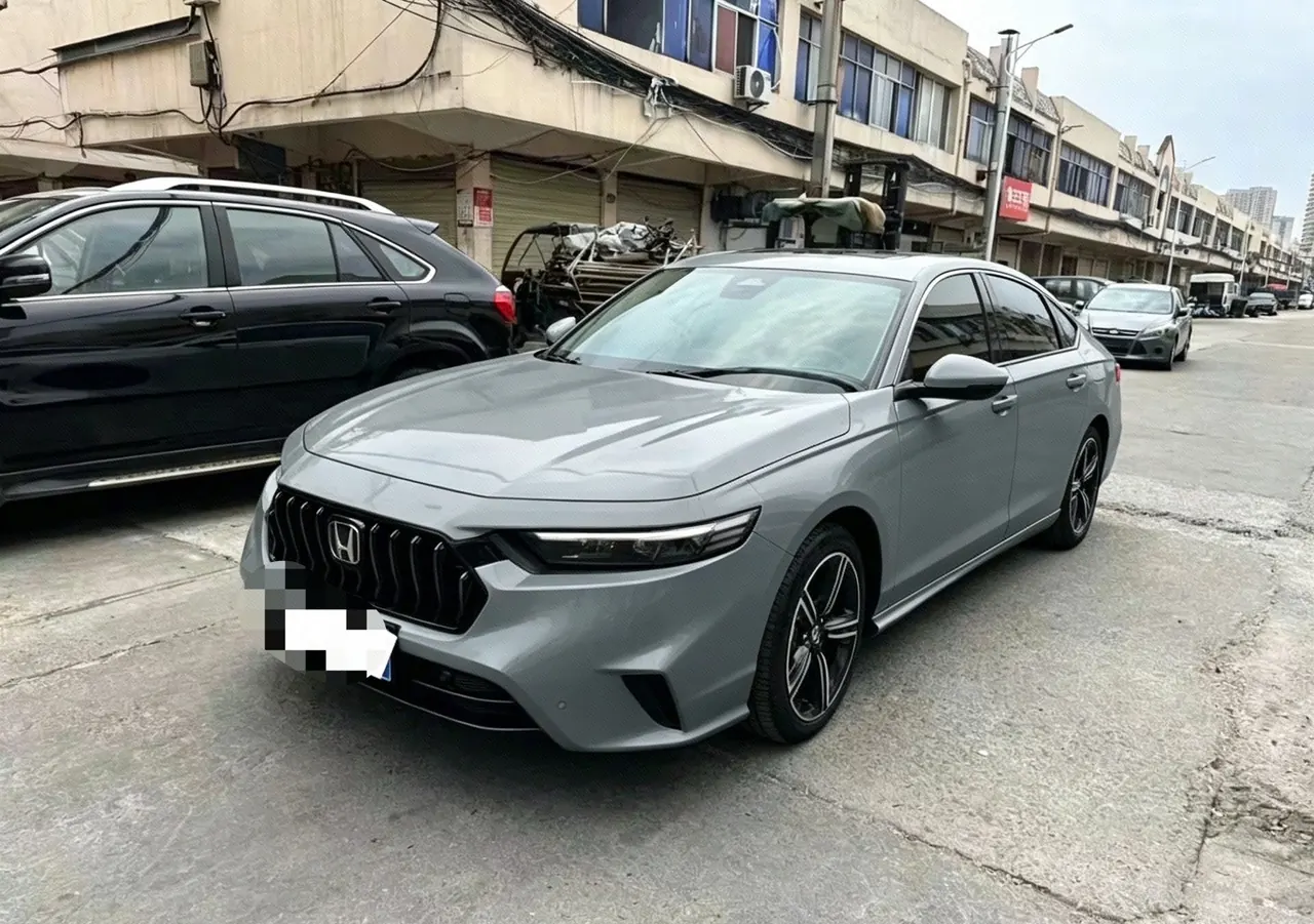 Открыть галерею: Honda 2023 INSPIRE (Yingshi Pai) 1.5T Stepless 260TURBO Jingyue Edition Automatic Gear