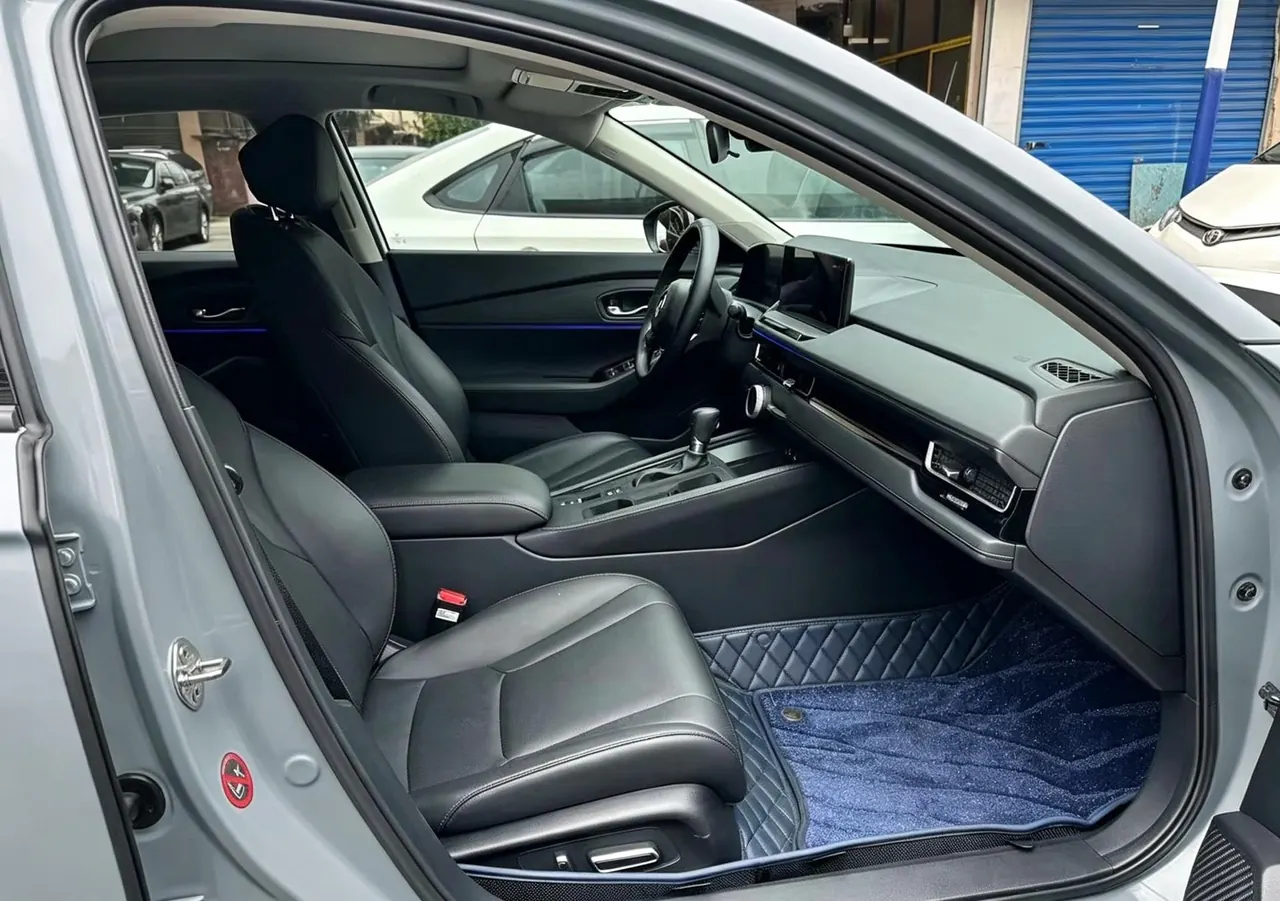 Honda 2023 INSPIRE (Yingshi Pai) 1.5T Stepless 260TURBO Jingyue Edition Automatic Gear 3