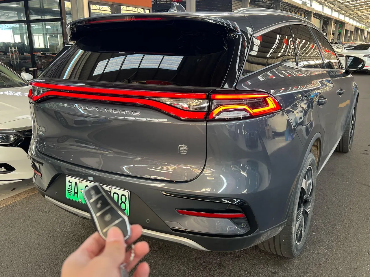 BYD Tang New Energy 2023 Tang DM-i 1.5T Stepless 112KM Champion Edition Honorable Automatic Gear 2